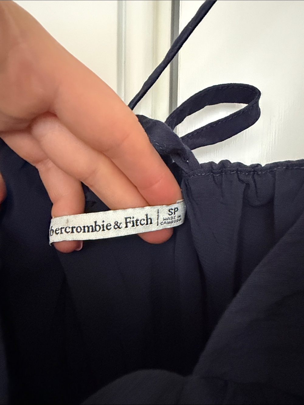 Abercrombie & Fitch Navy Spaghetti-Strap Maxi Dress with tie back - Picture 2 of 3